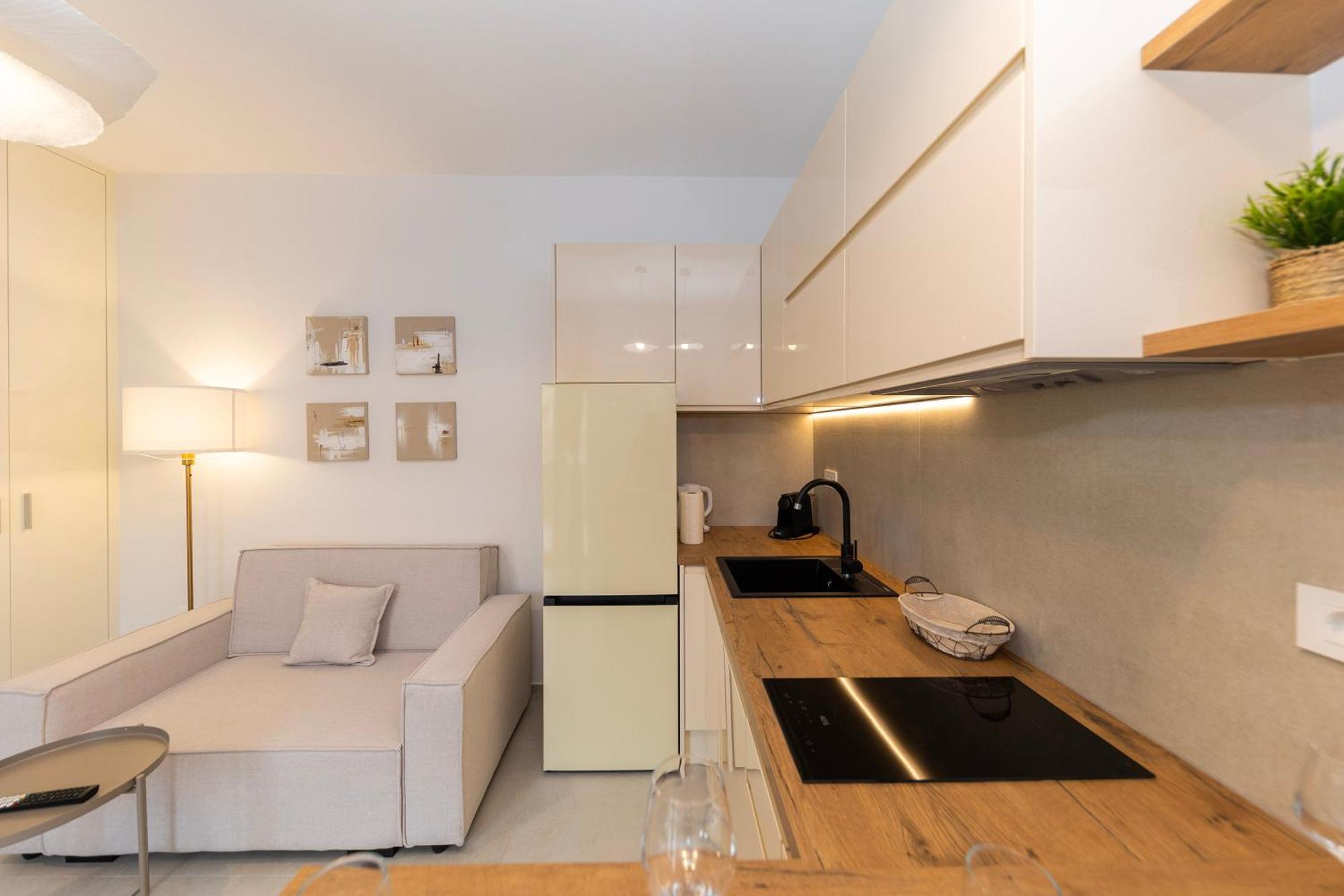 Find Your Haven In Morena Celeste Seaside Puntamika Apartments! Задар Екстер'єр фото